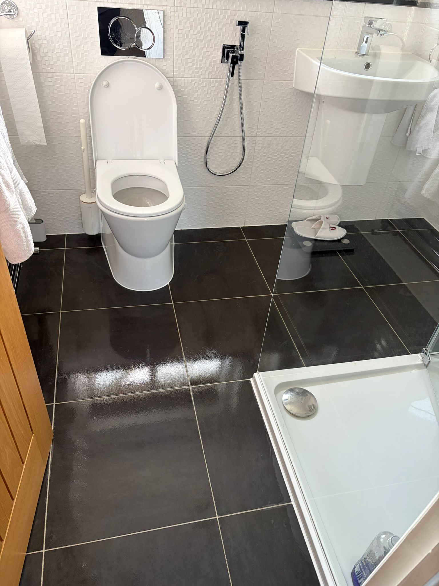 Clean bathroom detail